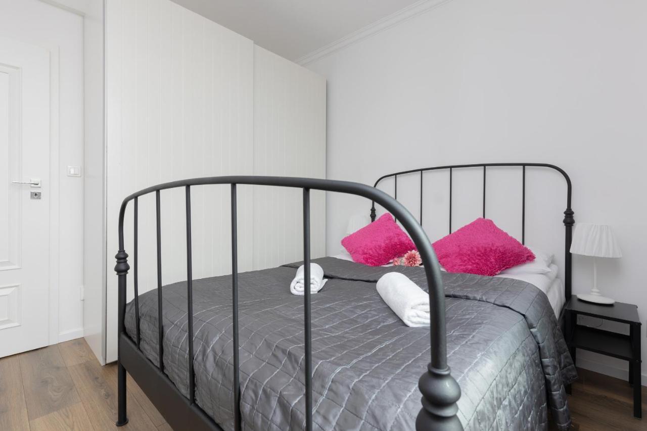 Warsaw Ursynow Apartment With Balcony By Noclegi Renters Εξωτερικό φωτογραφία