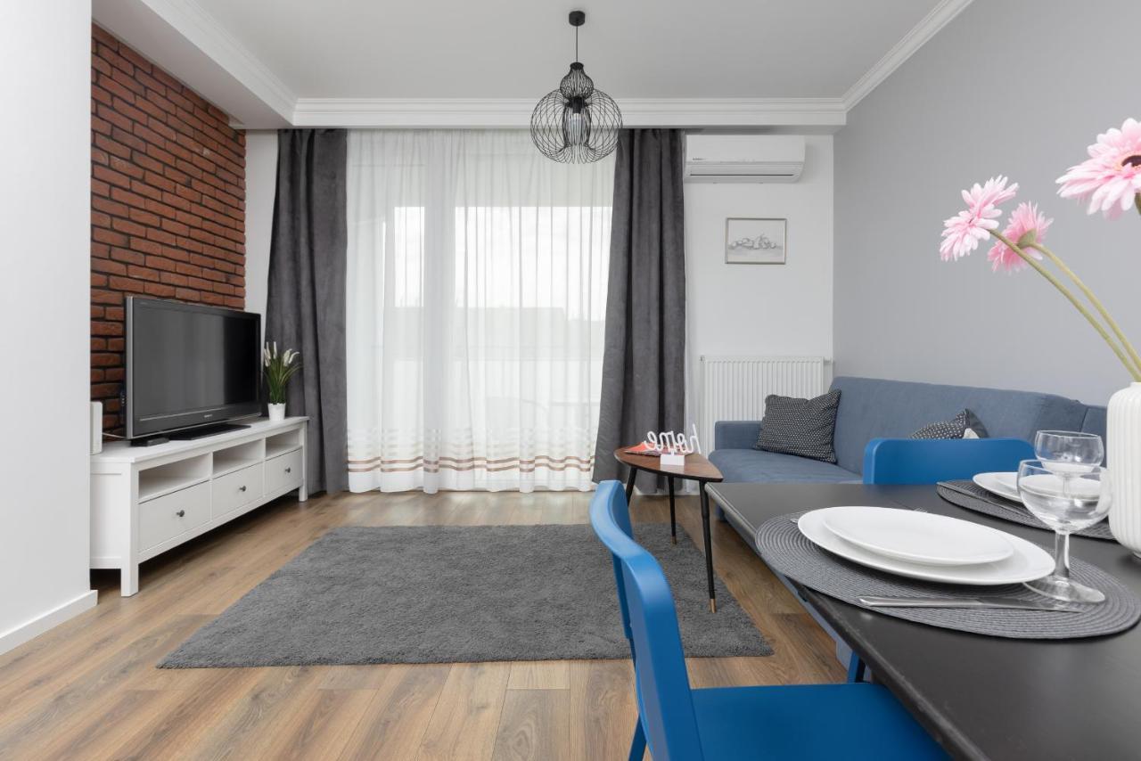 Warsaw Ursynow Apartment With Balcony By Noclegi Renters Εξωτερικό φωτογραφία