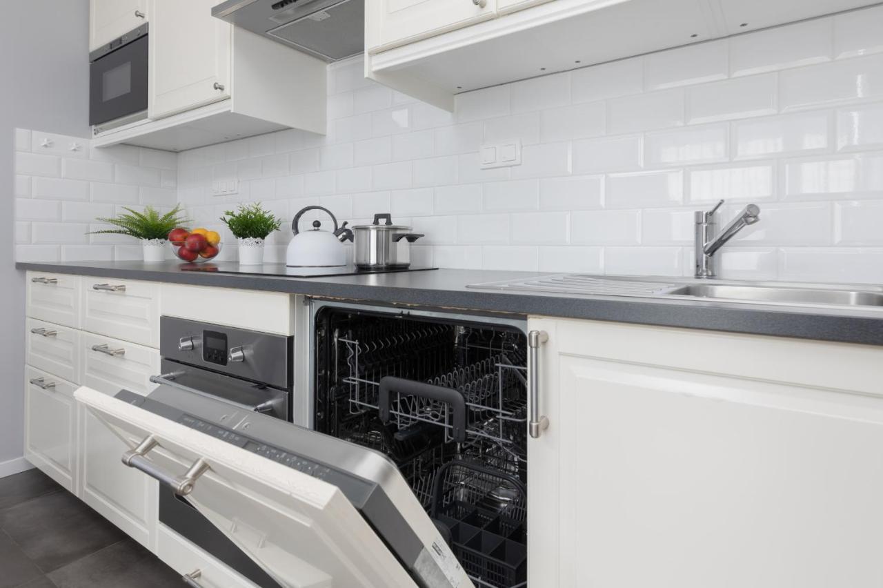 Warsaw Ursynow Apartment With Balcony By Noclegi Renters Εξωτερικό φωτογραφία